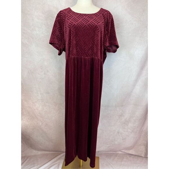 Vintage 1990s Plus Size Red Burgundy Velvet Dress - Picture 1 of 5